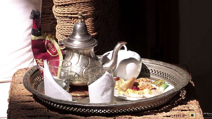 Moroccan Mint Tea - Thé à la menthe Marocain - théière marocaine moroccan tea pot