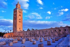 Vue de la Mosquee Koutoubia Marrakech et ruines de la primo mosquee