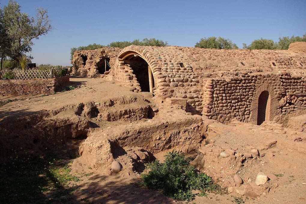 aghmat - pres de Marrakech - site archeologique hammam