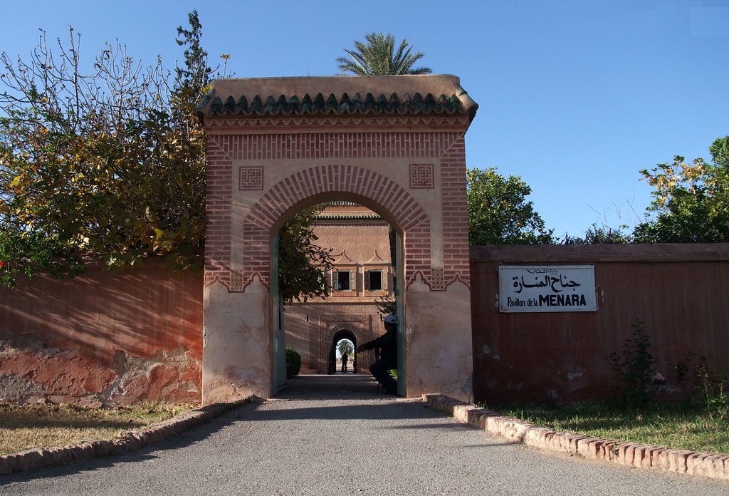 Pavillon de la Menara - entree Pavillion - Menara Gardens Marrakech