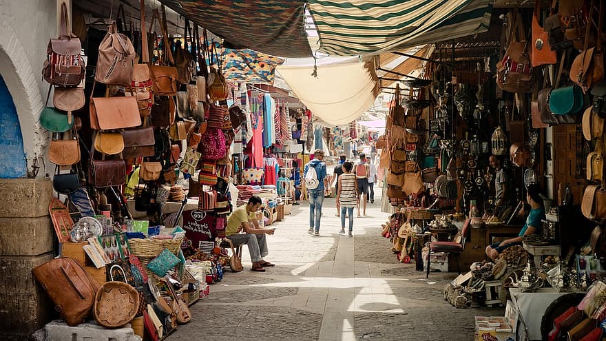 souk bazaar market marrakech morocco